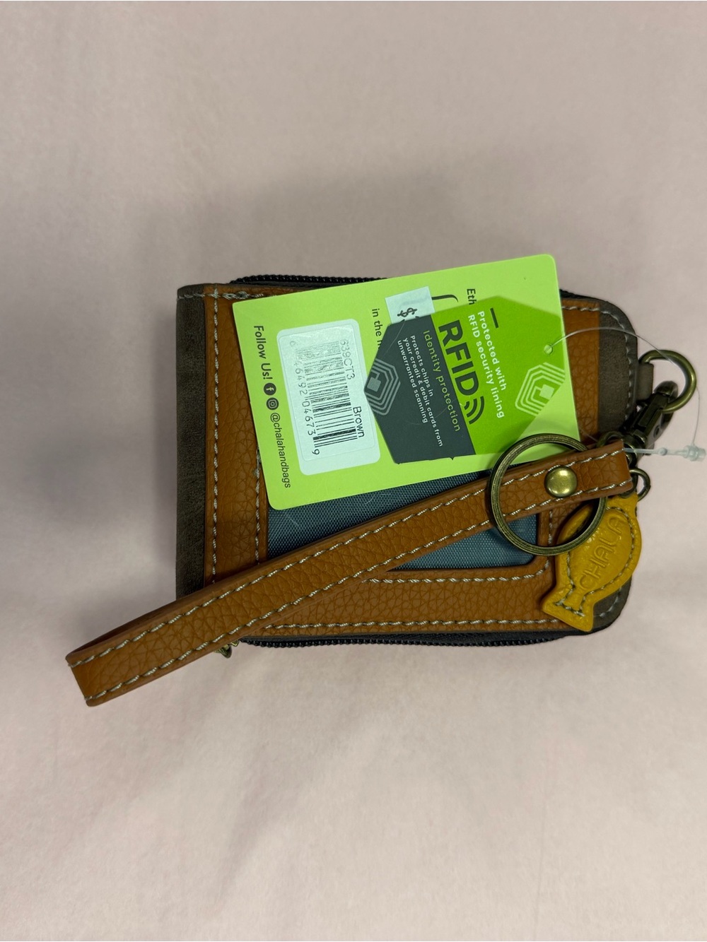 NWT Chala Cute - C Credit Card Holder Wallet Wristlet - Calico Cat - Picture 4 of 6